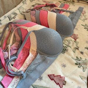 Victoria Secret / Pink Bra Bundle